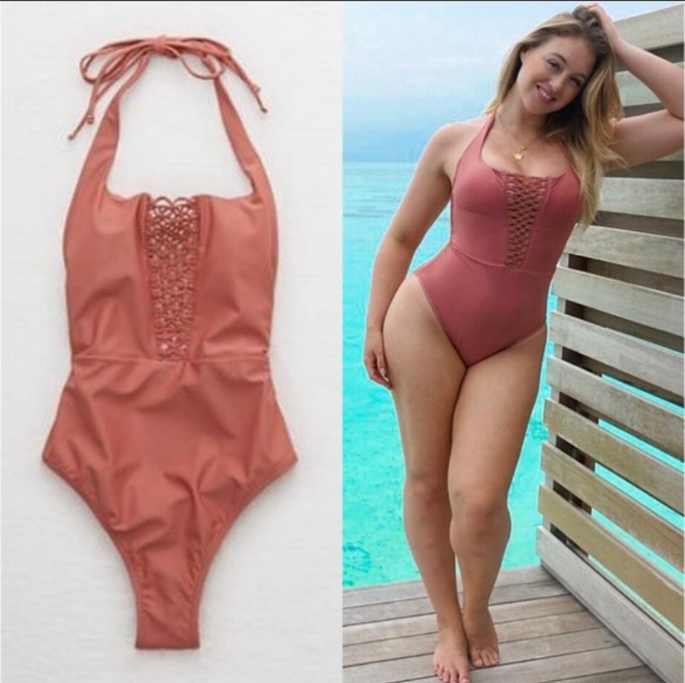 🆕aerie | Macrame Scoop Neck Halter 1 Piece Swimsuit Bathing Suit Size Medium - Picture 2 of 3